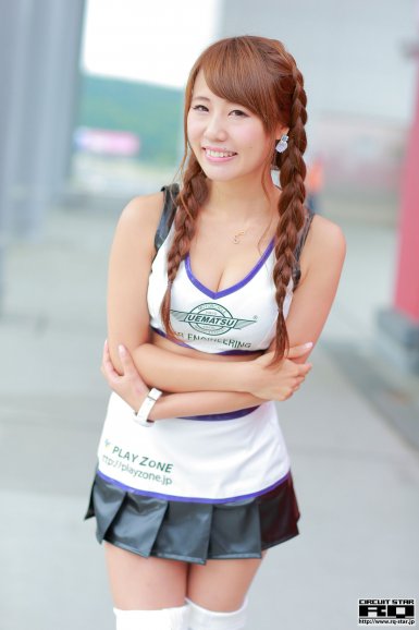 【 专业体育娱乐】侍从游后湖宴坐(图4) 体育赛事直播