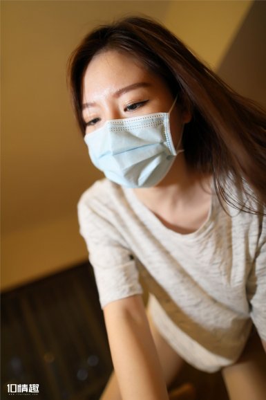  电竞赛事_罗马尼亚人首次登上珠峰 12小时无当地向导登顶